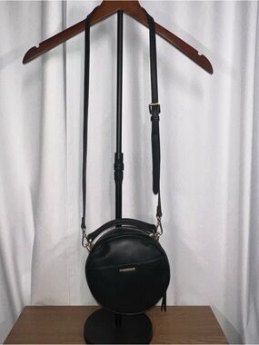 Black Convertible Leather Crossbody Bag Removable Strap Classic Minimal Purse